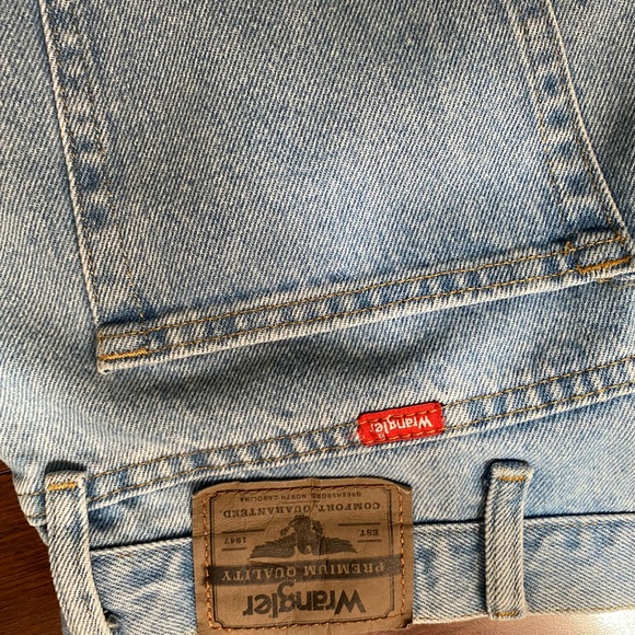 Men’s jeans by wrangler size 36 waist - Picture 3 of 6